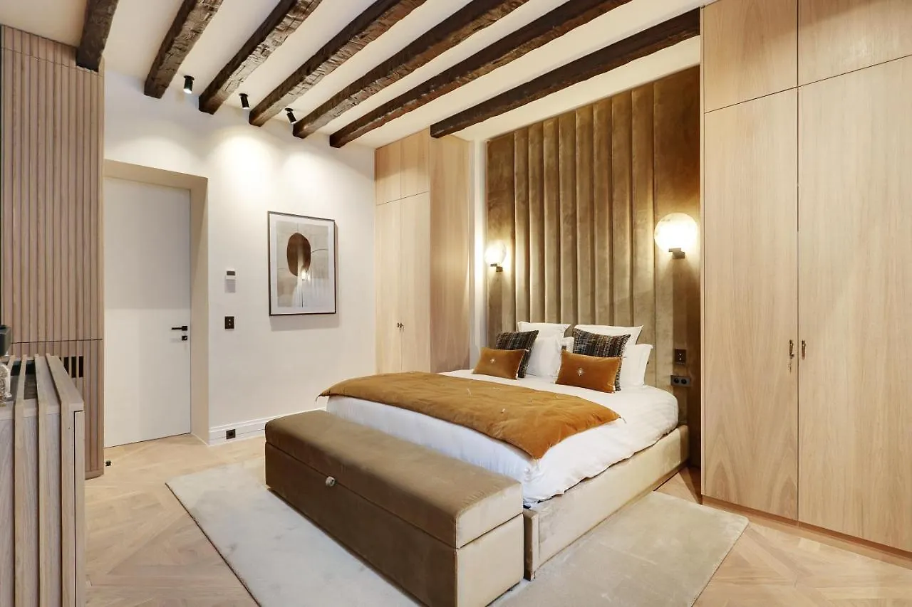 Thelander - Serviced In Saint-germain-des-pres Apartament